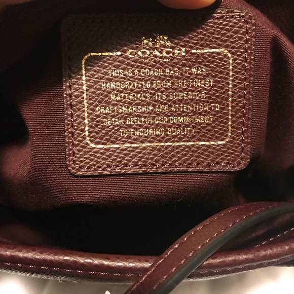 Coach Crossgrain Lth Zip Top Tote - Picture 3 of 8